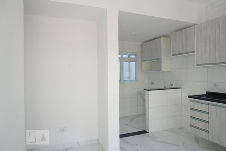 Sala/Cozinha de apartamento para alugar com 2 quartos, 41m² em Parque Boturussu, São Paulo