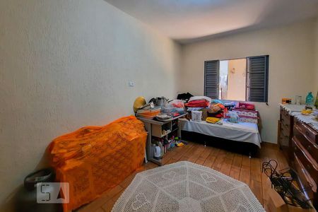Casa à venda com 204m², 2 quartos e 2 vagas Casa à venda com 204m², 2 quartos e 2 vagasQuarto 2