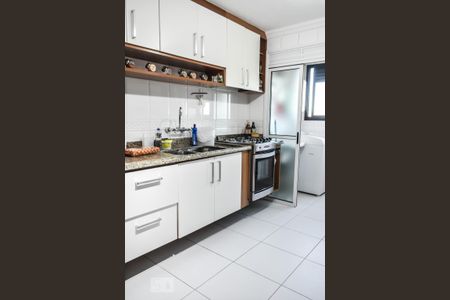 Apartamento à venda com 100m², 3 quartos e 2 vagas Apartamento à venda com 100m², 3 quartos e 2 vagasCozinha