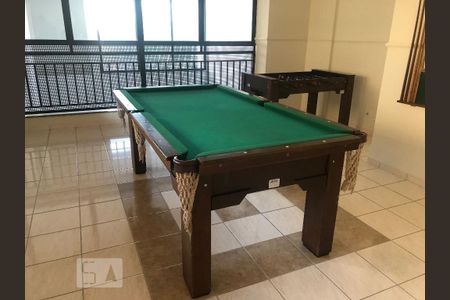 Apartamento à venda com 100m², 3 quartos e 2 vagas Apartamento à venda com 100m², 3 quartos e 2 vagasSalão de jogos