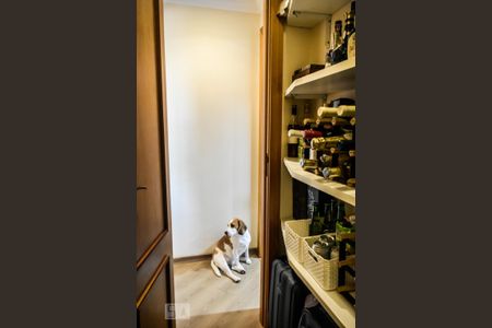 Apartamento à venda com 100m², 3 quartos e 2 vagas Apartamento à venda com 100m², 3 quartos e 2 vagasDispensa