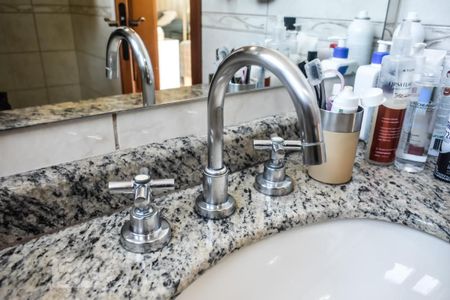 Apartamento à venda com 100m², 3 quartos e 2 vagas Apartamento à venda com 100m², 3 quartos e 2 vagasBanheiro - Torneira