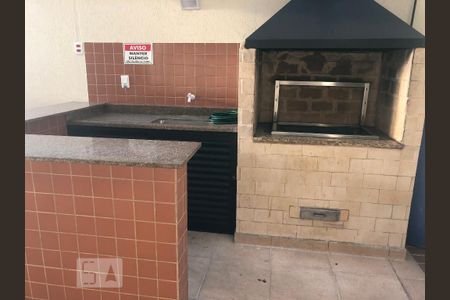 Apartamento à venda com 100m², 3 quartos e 2 vagas Apartamento à venda com 100m², 3 quartos e 2 vagasÁrea comum - Churrasqueira