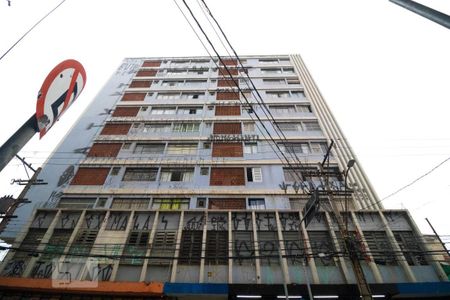 Apartamento à venda com 75m², 1 quarto e sem vaga Apartamento à venda com 75m², 1 quarto e sem vagaFachada