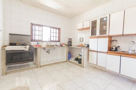 Casa para alugar com 437m², 3 quartos e 1 vaga Casa para alugar com 437m², 3 quartos e 1 vagaCozinha