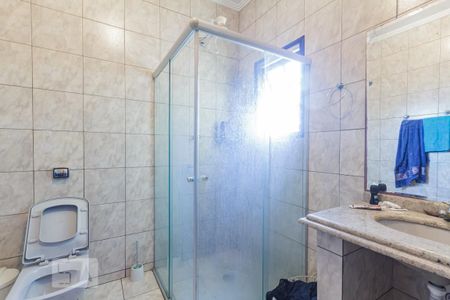 Casa para alugar com 437m², 3 quartos e 1 vaga Casa para alugar com 437m², 3 quartos e 1 vagaBanheiro Quarto 1