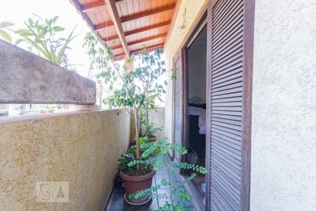 Casa para alugar com 437m², 3 quartos e 1 vaga Casa para alugar com 437m², 3 quartos e 1 vagaVaranda Quarto 1