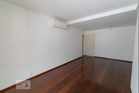 Sala de apartamento para alugar com 3 quartos, 130m² em Tijuca, Rio de Janeiro