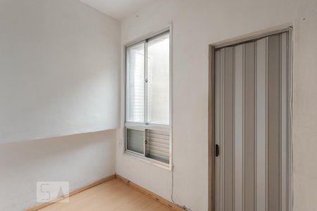 Quarto de apartamento para alugar com 1 quarto, 30m² em Floresta, Porto Alegre