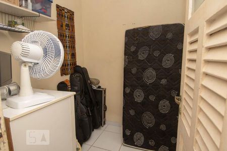 Apartamento à venda com 100m², 3 quartos e sem vaga Apartamento à venda com 100m², 3 quartos e sem vagaQuarto de Serviço