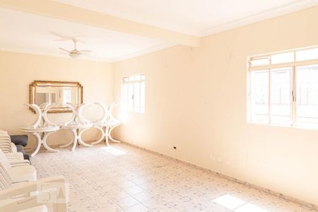 Apartamento para alugar com 56m², 1 quarto e sem vaga Apartamento para alugar com 56m², 1 quarto e sem vagaÁrea comum - Salão de festas