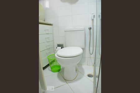 Apartamento para alugar com 63m², 2 quartos e 1 vagaBanheiro Social