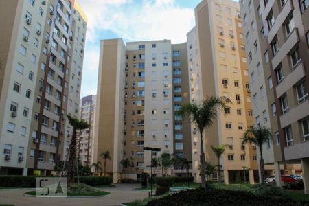 Apartamento à venda com 61m², 2 quartos e 1 vaga Apartamento à venda com 61m², 2 quartos e 1 vagaCondomínio
