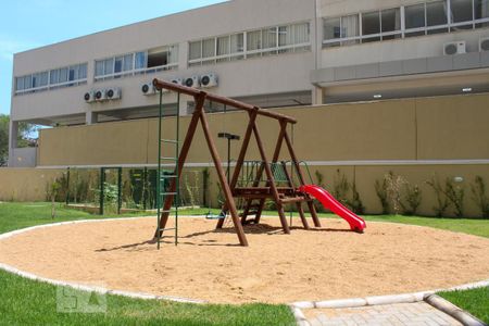 Apartamento à venda com 61m², 2 quartos e 1 vaga Apartamento à venda com 61m², 2 quartos e 1 vagaÁrea Comum - Playground