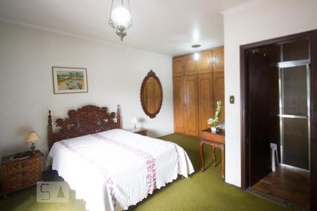 Casa à venda com 308m², 5 quartos e 2 vagasSuíte 2