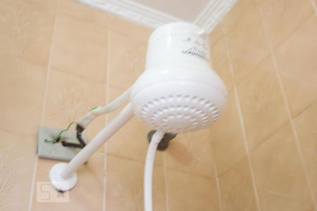 Casa à venda com 308m², 5 quartos e 2 vagasDetalhe Banheiro Suíte 2