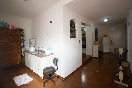 Casa à venda com 308m², 5 quartos e 2 vagasQuintal