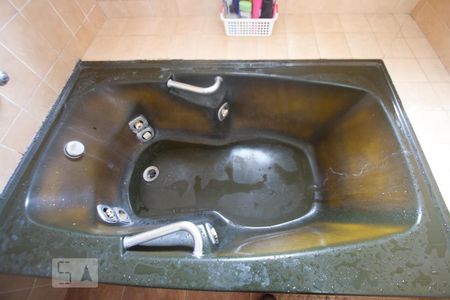 Casa à venda com 308m², 5 quartos e 2 vagasDetalhe Banheiro