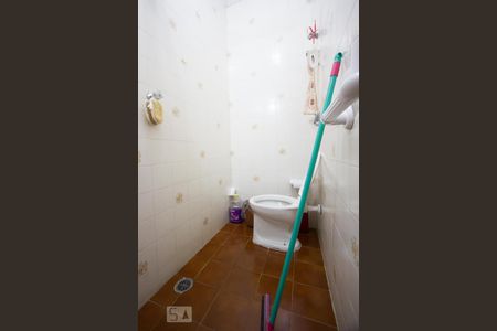 Casa à venda com 308m², 5 quartos e 2 vagasBanheiro de Serviço