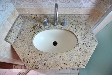 Apartamento à venda com 90m², 3 quartos e 2 vagasBanheiro do Quarto 1 - Suíte