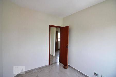Apartamento à venda com 90m², 3 quartos e 2 vagasQuarto 3