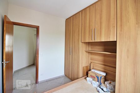 Apartamento à venda com 90m², 3 quartos e 2 vagasQuarto 2 