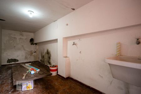 Casa à venda com 796m², 4 quartos e 6 vagas Casa à venda com 796m², 4 quartos e 6 vagasLavanderia