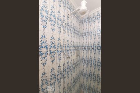 Apartamento à venda com 80m², 2 quartos e 1 vaga Apartamento à venda com 80m², 2 quartos e 1 vagaBanheiro Social