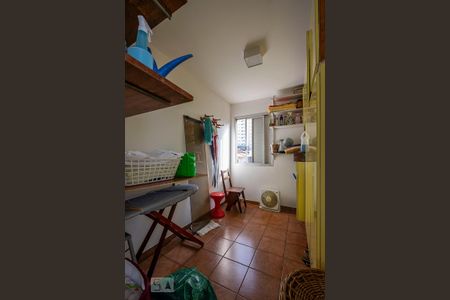 Apartamento à venda com 120m², 2 quartos e 2 vagas Apartamento à venda com 120m², 2 quartos e 2 vagasÁrea de Serviço - Quarto