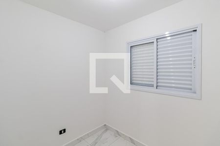 Quarto 2 de apartamento para alugar com 2 quartos, 41m² em Parque Boturussu, São Paulo