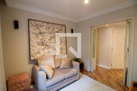 Sala de TV de apartamento para alugar com 3 quartos, 121m² em Brooklin Novo, São Paulo