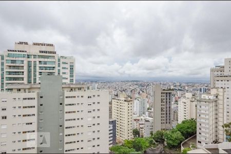 Apartamento à venda com 172m², 4 quartos e 2 vagas