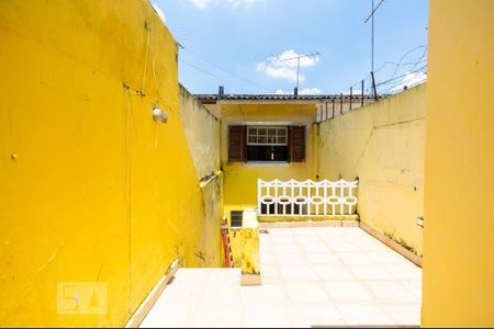 Casa à venda com 101m², 2 quartos e 1 vaga Casa à venda com 101m², 2 quartos e 1 vagaQuintal