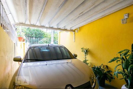 Casa à venda com 101m², 2 quartos e 1 vaga Casa à venda com 101m², 2 quartos e 1 vagaGaragem