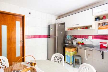 Casa à venda com 101m², 2 quartos e 1 vaga Casa à venda com 101m², 2 quartos e 1 vagaCozinha