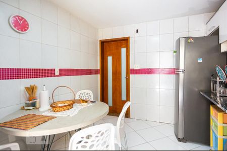 Casa à venda com 101m², 2 quartos e 1 vaga Casa à venda com 101m², 2 quartos e 1 vagaCozinha