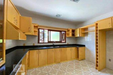 Casa à venda com 239m², 3 quartos e 2 vagasCozinha