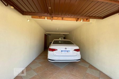 Casa à venda com 239m², 3 quartos e 2 vagasGaragem