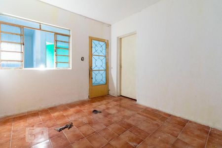 Sala de casa para alugar com 2 quartos, 72m² em Jardim Lageado, São Paulo