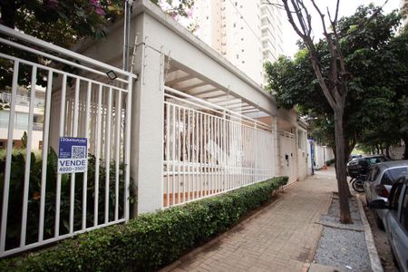 Apartamento à venda com 86m², 1 quarto e 2 vagasFachada - Placa