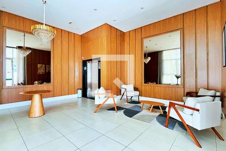 Apartamento à venda com 127m², 3 quartos e 3 vagas Apartamento à venda com 127m², 3 quartos e 3 vagasHall social