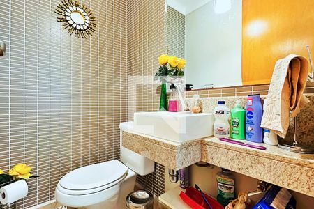 Apartamento à venda com 127m², 3 quartos e 3 vagas Apartamento à venda com 127m², 3 quartos e 3 vagasLavabo