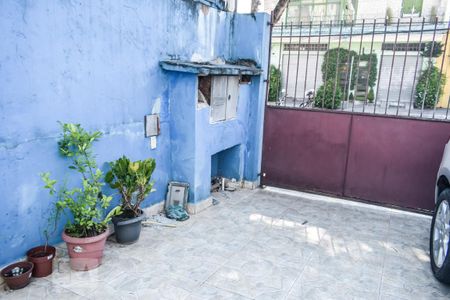 Casa à venda com 77m², 2 quartos e 2 vagas Casa à venda com 77m², 2 quartos e 2 vagasGaragem