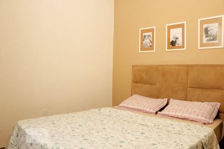 Casa à venda com 180m², 3 quartos e 3 vagasSuíte