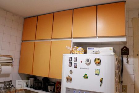 Casa à venda com 180m², 3 quartos e 3 vagasCozinha 1 - Armários