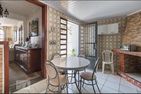 Casa à venda com 74m², 2 quartos e 1 vagaCozinha