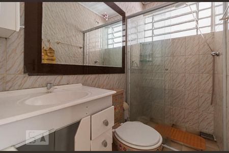 Casa à venda com 74m², 2 quartos e 1 vagaBanheiro
