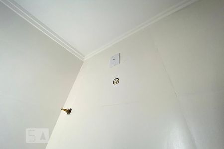 Casa de condomínio à venda com 108m², 3 quartos e 2 vagasChuveiro do Banheiro 2