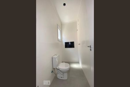 Casa de condomínio à venda com 108m², 3 quartos e 2 vagasBanheiro da Suíte