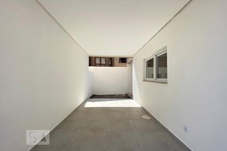 Casa de condomínio à venda com 108m², 3 quartos e 2 vagasGaragem